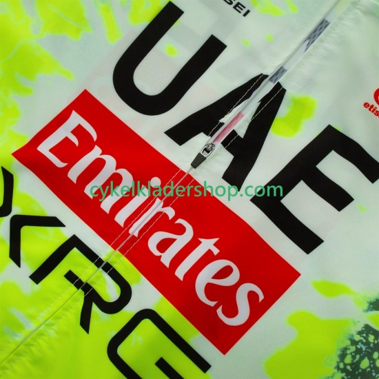 UAE Team Emirates xrg tdf editon race fluo 2025 Män Cykelväst